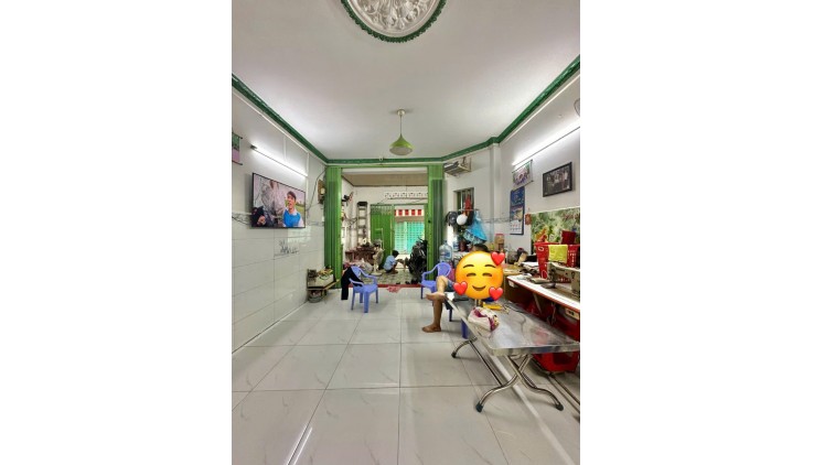 Ngộp Lạc Long Quân -  Cư Xá  Phú Bình - 4x14m - HXH thông - 3 tầng